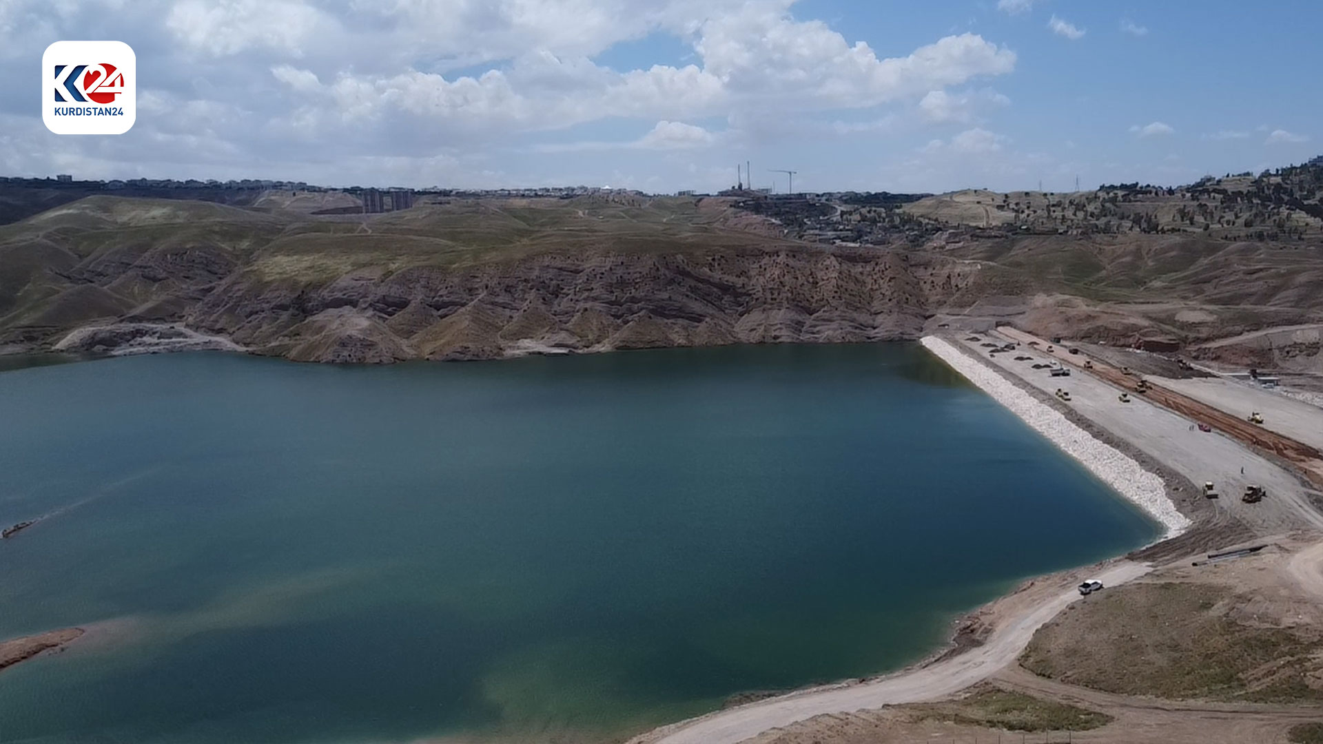 کارکردن لە بەنداوی بەستۆرە بەردەوامە (وێنە: ئیسلام هیرۆ - کوردستان24)